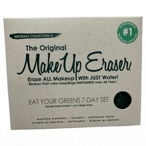 The Original MakeUp Eraser Eat Your Greens 7 Day Set with Laundry Bag NWB